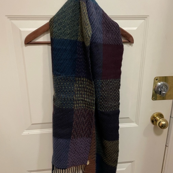 Wool scarf - Picture 2 of 4